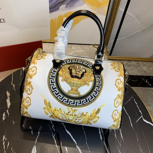 Cheap Versace AAA Quality Handbags For Women #866335 Replica Wholesale [$112.00 USD] [ITEM#866335] on Replica Versace AAA Quality Handbags