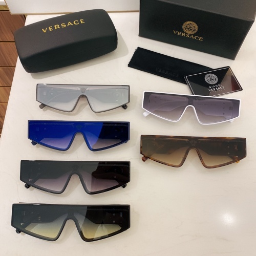 Cheap Versace AAA Quality Sunglasses #870206 Replica Wholesale [$58.00 USD] [ITEM#870206] on Replica Versace AAA Quality Sunglasses