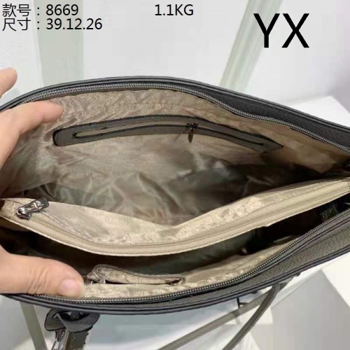 Cheap Michael Kors Handbags For Women #871143 Replica Wholesale [$39.00 USD] [ITEM#871143] on Replica Michael Kors Handbags
