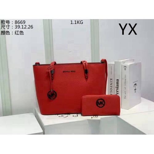 Cheap Michael Kors Handbags For Women #871150 Replica Wholesale [$39.00 USD] [ITEM#871150] on Replica Michael Kors Handbags