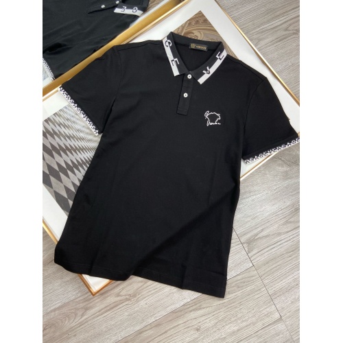 Cheap Versace T-Shirts Short Sleeved For Men #871310 Replica Wholesale [$42.00 USD] [ITEM#871310] on Replica Versace T-Shirts
