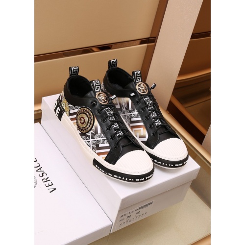 Cheap Versace Casual Shoes For Men #872184 Replica Wholesale [$88.00 USD] [ITEM#872184] on Replica Versace Casual Shoes