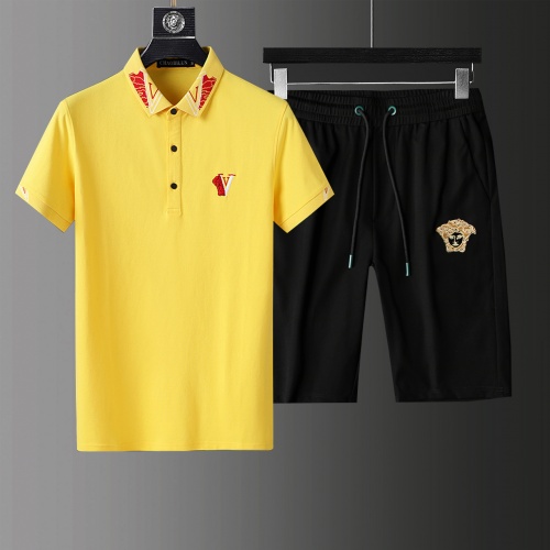 Cheap Versace Tracksuits Short Sleeved For Men #876312 Replica Wholesale [$64.00 USD] [ITEM#876312] on Replica Versace Tracksuits