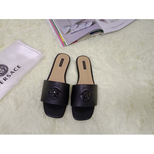 Cheap Versace Slippers For Women #876966 Replica Wholesale [$65.00 USD] [ITEM#876966] on Replica Versace Slippers