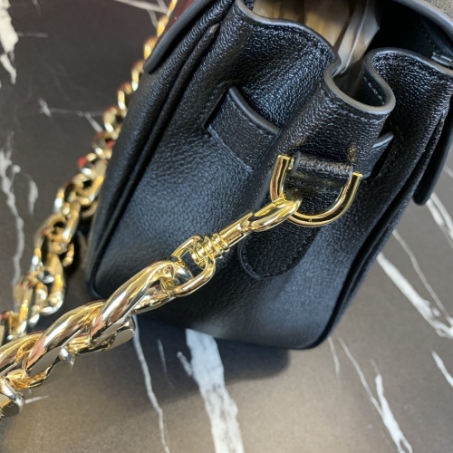 Cheap Versace AAA Quality Messenger Bags For Women #878785 Replica Wholesale [$150.00 USD] [ITEM#878785] on Replica Versace AAA Quality Messenger Bags