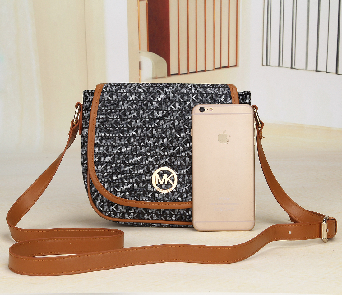 Cheap Michael Kors Messenger Bags For Women #871884 Replica Wholesale ...