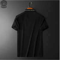 Cheap Versace Tracksuits Short Sleeved For Men #876311 Replica Wholesale [$64.00 USD] [ITEM#876311] on Replica Versace Tracksuits