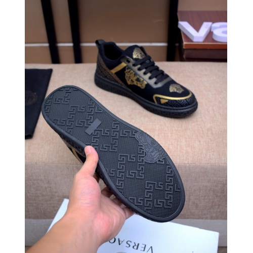 Cheap Versace Casual Shoes For Men #879831 Replica Wholesale [$76.00 USD] [ITEM#879831] on Replica Versace Casual Shoes