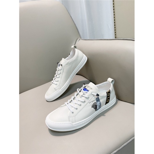 Cheap Versace Casual Shoes For Men #880594 Replica Wholesale [$76.00 USD] [ITEM#880594] on Replica Versace Casual Shoes