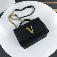 Cheap Versace AAA Quality Messenger Bags For Women #880389 Replica Wholesale [$135.00 USD] [ITEM#880389] on Replica Versace AAA Quality Messenger Bags