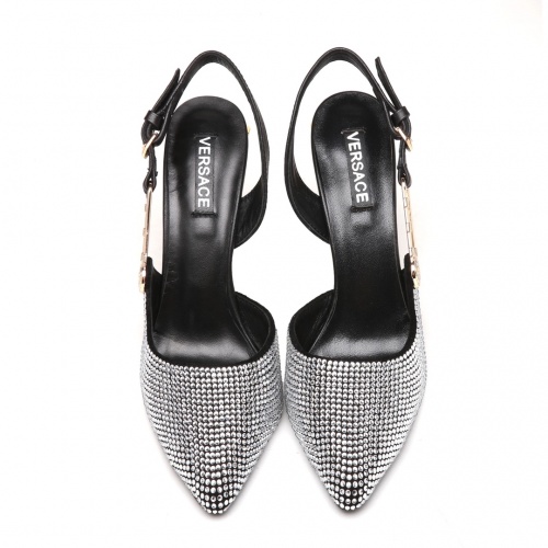 Cheap Versace Sandal For Women #885914 Replica Wholesale [$82.00 USD] [ITEM#885914] on Replica Versace Sandal