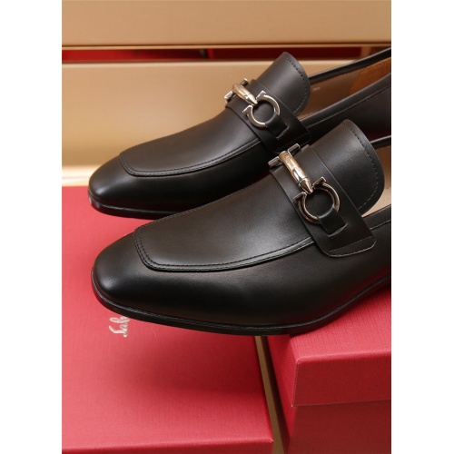 Cheap Salvatore Ferragamo Leather Shoes For Men #887961 Replica Wholesale [$118.00 USD] [ITEM#887961] on Replica Salvatore Ferragamo Leather Shoes