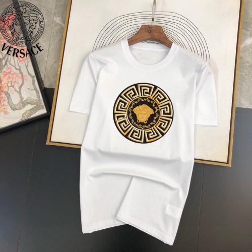 Cheap Versace T-Shirts Short Sleeved For Men #888000 Replica Wholesale [$25.00 USD] [ITEM#888000] on Replica Versace T-Shirts
