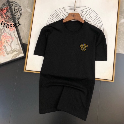 Cheap Versace T-Shirts Short Sleeved For Men #888003 Replica Wholesale [$25.00 USD] [ITEM#888003] on Replica Versace T-Shirts