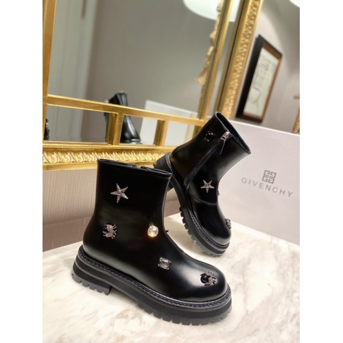 Cheap Givenchy Boots For Women #890376 Replica Wholesale [$103.00 USD] [ITEM#890376] on Replica Givenchy Boots