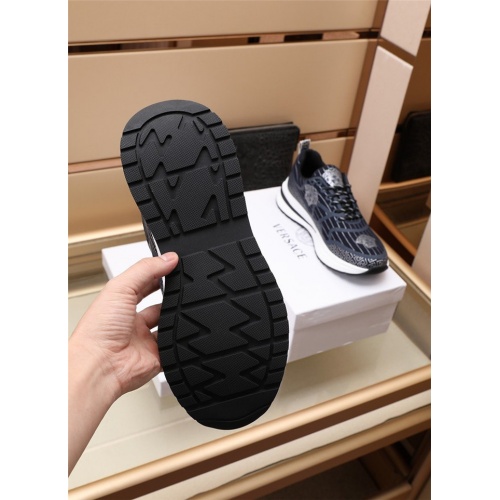Cheap Versace Casual Shoes For Men #891177 Replica Wholesale [$82.00 USD] [ITEM#891177] on Replica Versace Casual Shoes