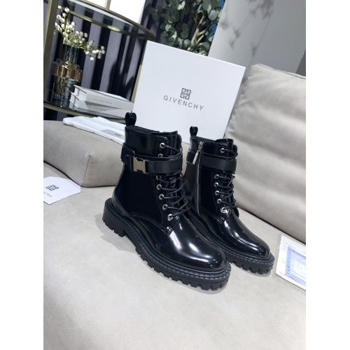 Cheap Givenchy Boots For Women #891601 Replica Wholesale [$108.00 USD] [ITEM#891601] on Replica Givenchy Boots
