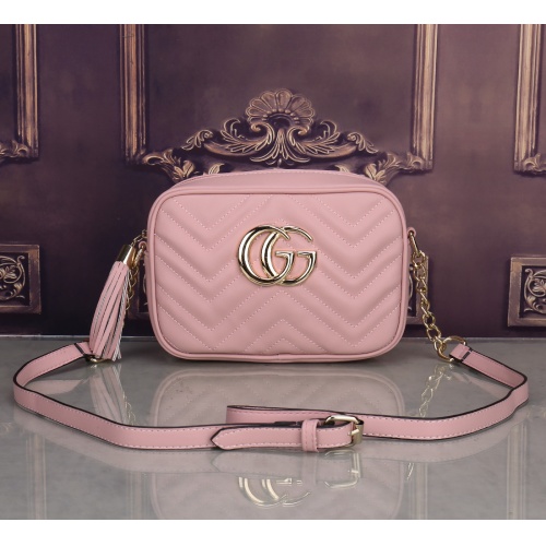 Gucci Messenger Bags #892918