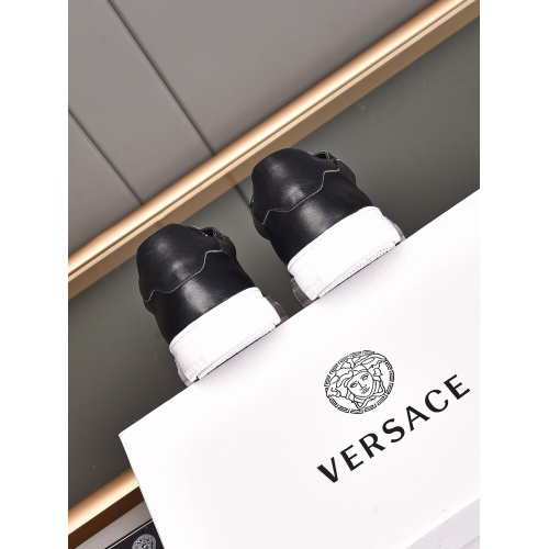 Cheap Versace Casual Shoes For Men #893040 Replica Wholesale [$72.00 USD] [ITEM#893040] on Replica Versace Casual Shoes