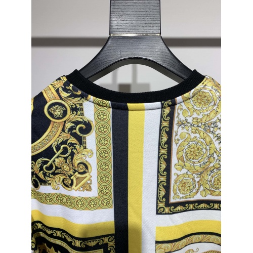Cheap Versace Hoodies Long Sleeved For Unisex #893125 Replica Wholesale [$48.00 USD] [ITEM#893125] on Replica Versace Hoodies