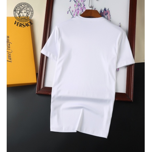 Cheap Versace T-Shirts Short Sleeved For Men #894144 Replica Wholesale [$25.00 USD] [ITEM#894144] on Replica Versace T-Shirts