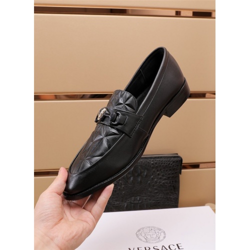 Cheap Versace Leather Shoes For Men #895825 Replica Wholesale [$88.00 USD] [ITEM#895825] on Replica Versace Leather Shoes