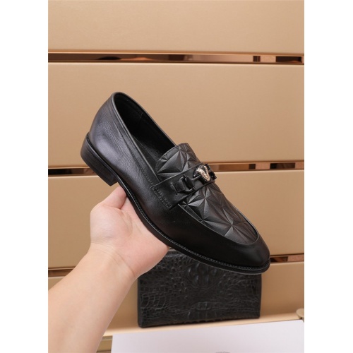 Cheap Versace Leather Shoes For Men #895825 Replica Wholesale [$88.00 USD] [ITEM#895825] on Replica Versace Leather Shoes