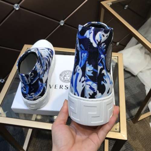 Cheap Versace High Tops Shoes For Men #899140 Replica Wholesale [$98.00 USD] [ITEM#899140] on Replica Versace High Tops Shoes