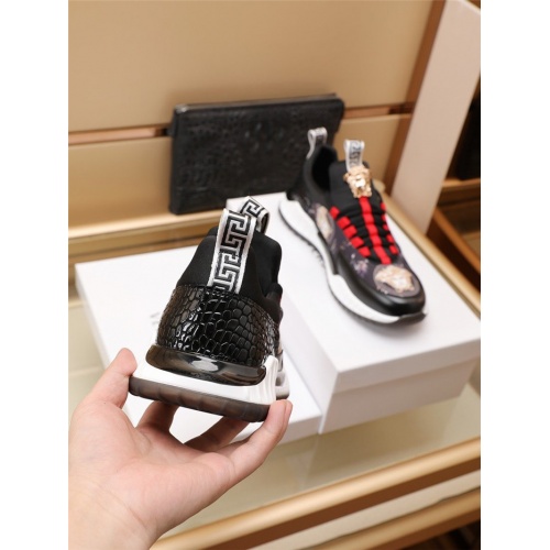 Cheap Versace Casual Shoes For Men #901909 Replica Wholesale [$82.00 USD] [ITEM#901909] on Replica Versace Casual Shoes