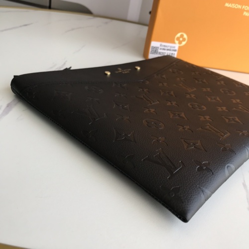 Cheap Louis Vuitton AAA Quality Wallets #902128 Replica Wholesale [$50.00 USD] [ITEM#902128] on Replica Louis Vuitton AAA+ Quality Wallets