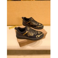 Versace Casual Shoes For Men #895436