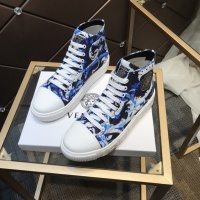 Versace High Tops Shoes For Men #899140