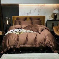 Louis Vuitton Bedding #899434