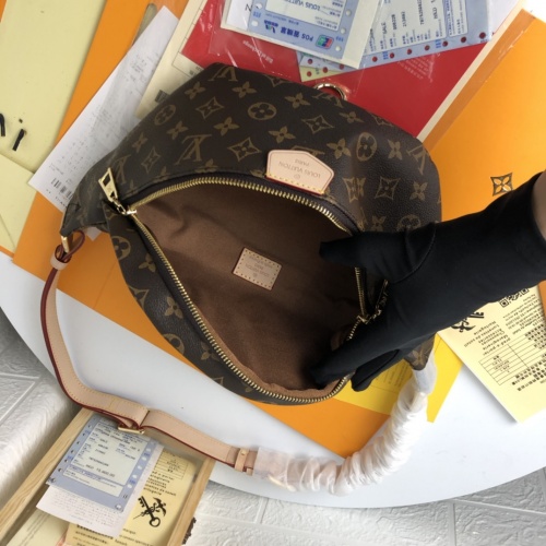 Cheap Louis Vuitton AAA Quality Messenger Bags For Women #908606 Replica Wholesale [$76.00 USD] [ITEM#908606] on Replica Louis Vuitton LV AAA Quality Belt Bags