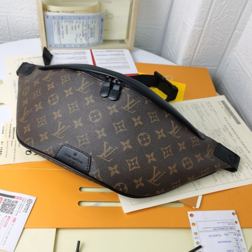 Cheap Louis Vuitton LV AAA Man Pockets #908612 Replica Wholesale [$72.00 USD] [ITEM#908612] on Replica Louis Vuitton LV AAA Quality Belt Bags