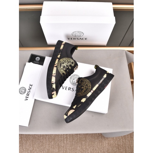Cheap Versace Casual Shoes For Men #911270 Replica Wholesale [$72.00 USD] [ITEM#911270] on Replica Versace Casual Shoes