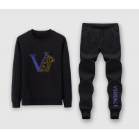 Versace Tracksuits Long Sleeved For Men #911102