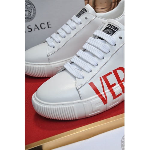 Cheap Versace Casual Shoes For Men #917998 Replica Wholesale [$82.00 USD] [ITEM#917998] on Replica Versace Casual Shoes