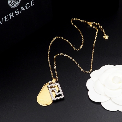 Cheap Versace Necklace #918932 Replica Wholesale [$27.00 USD] [ITEM#918932] on Replica Versace Necklaces
