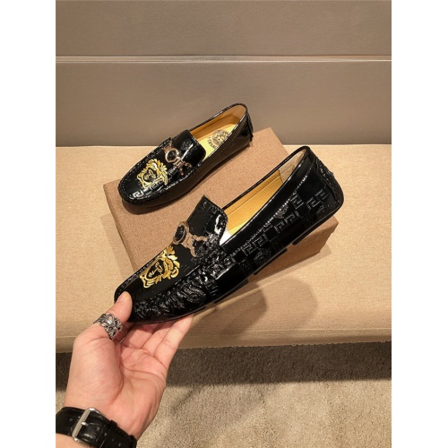 Cheap Versace Leather Shoes For Men #920659 Replica Wholesale [$82.00 USD] [ITEM#920659] on Replica Versace Leather Shoes