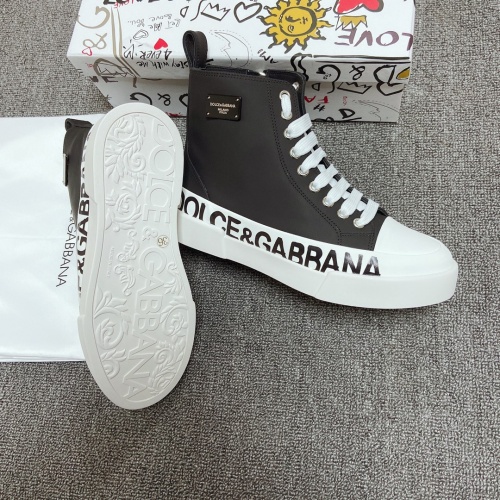 Cheap Dolce &amp; Gabbana D&amp;G High Top Shoes For Men #925773 Replica Wholesale [$105.00 USD] [ITEM#925773] on Replica Dolce &amp; Gabbana D&amp;G High Top Shoes