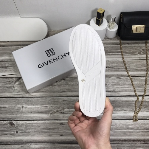 Cheap Givenchy Casual Shoes For Women #926105 Replica Wholesale [$82.00 USD] [ITEM#926105] on Replica Givenchy Casual Shoes
