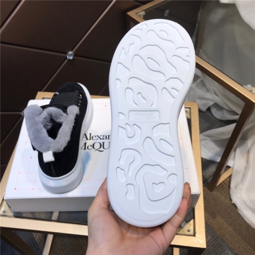 Cheap Alexander McQueen High Tops Shoes For Women #926291 Replica Wholesale [$115.00 USD] [ITEM#926291] on Replica Alexander McQueen High Tops Shoes