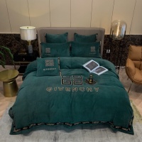 Givenchy Bedding #917309