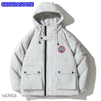 Canada Goose Down Feather Coat Long Sleeved For Men #921125