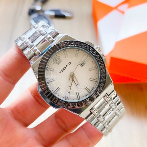 Cheap Versace Watches For Men #926663 Replica Wholesale [$33.00 USD] [ITEM#926663] on Replica Versace Watches
