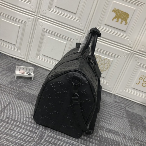 Cheap Louis Vuitton Travel Bags #927658 Replica Wholesale [$85.00 USD] [ITEM#927658] on Replica Louis Vuitton Travel Bags