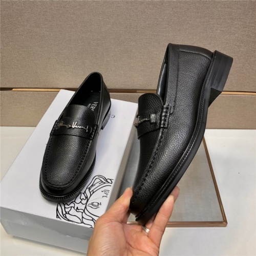 Cheap Versace Leather Shoes For Men #928249 Replica Wholesale [$105.00 USD] [ITEM#928249] on Replica Versace Leather Shoes