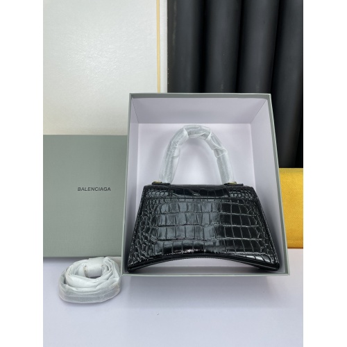 Cheap Balenciaga AAA Quality Messenger Bags For Women #929435 Replica Wholesale [$175.00 USD] [ITEM#929435] on Replica Balenciaga AAA Quality Messenger Bags