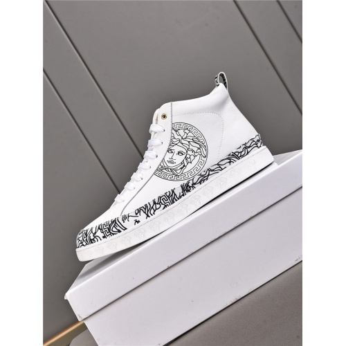 Cheap Versace High Tops Shoes For Men #933675 Replica Wholesale [$80.00 USD] [ITEM#933675] on Replica Versace High Tops Shoes